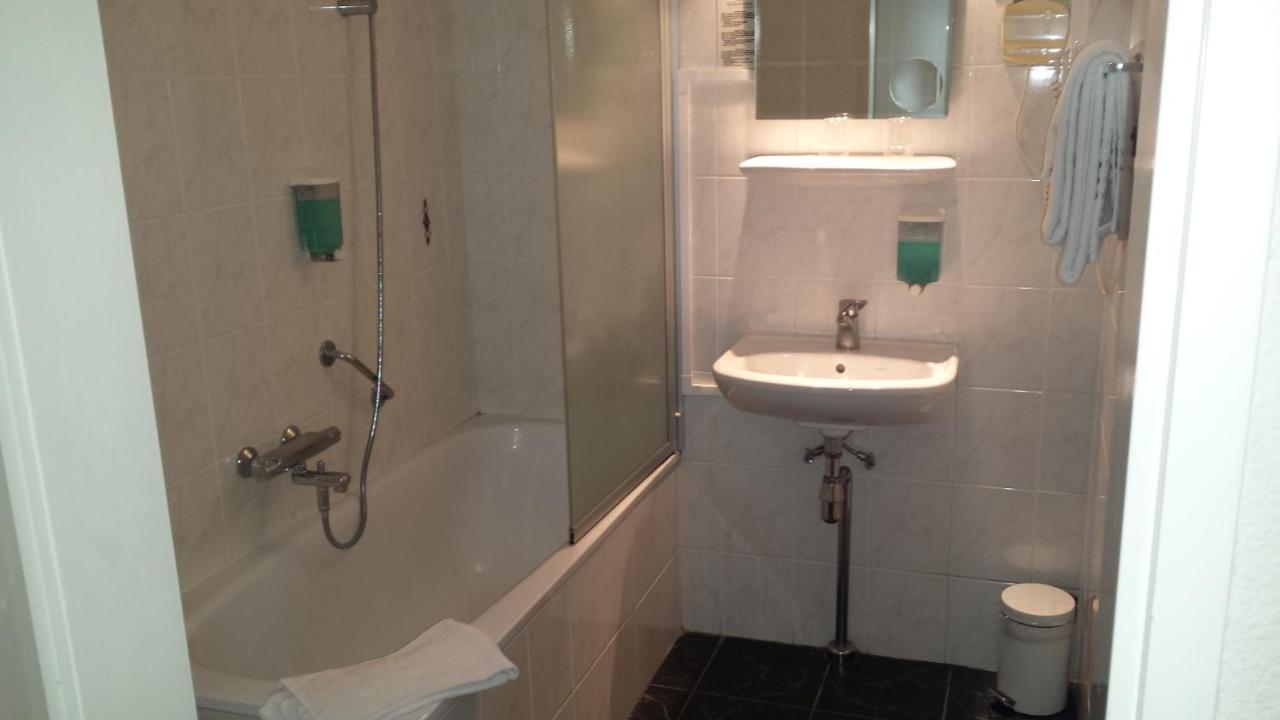 Hotel Wilhelmina Venlo Extérieur photo