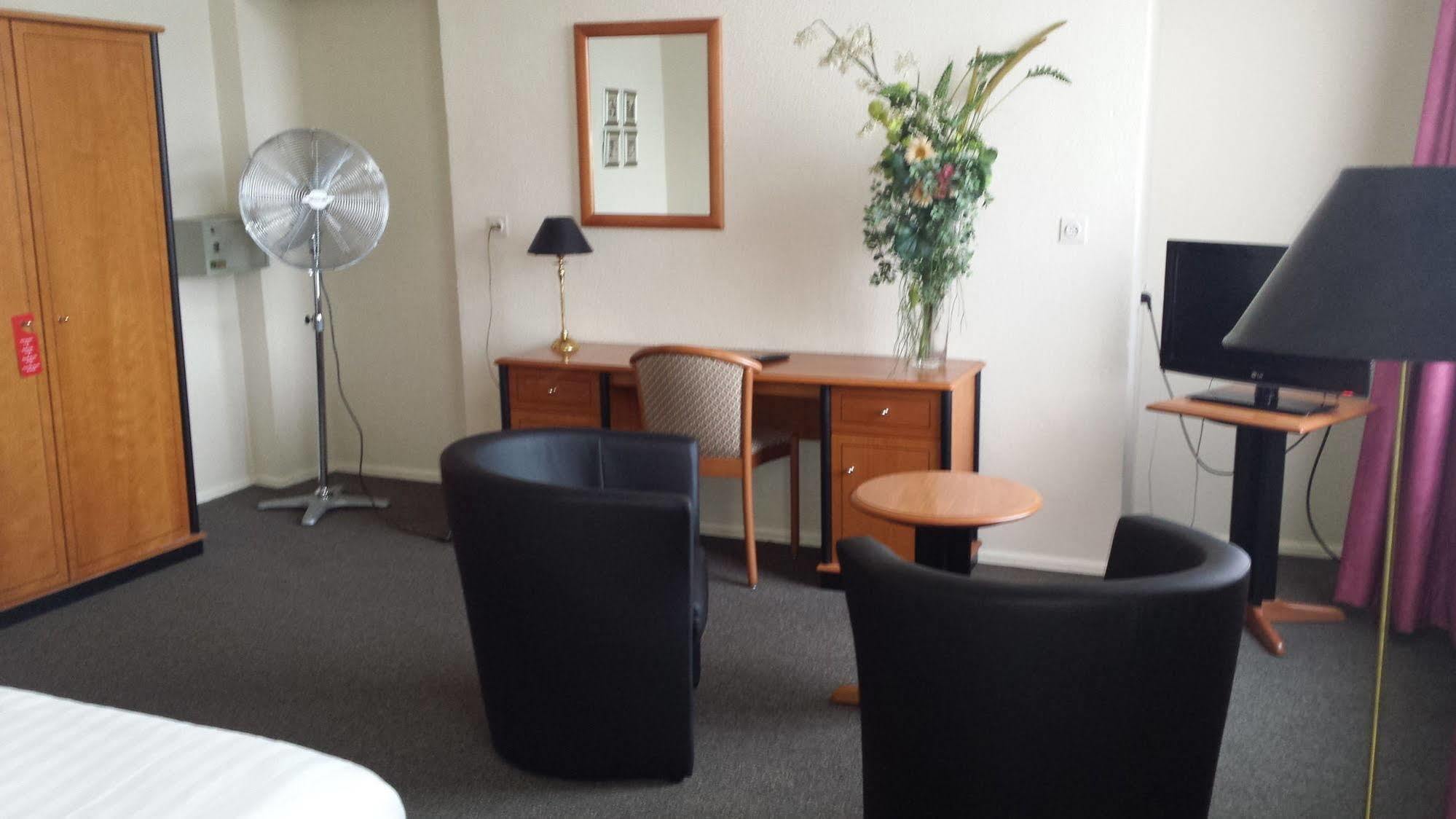 Hotel Wilhelmina Venlo Extérieur photo
